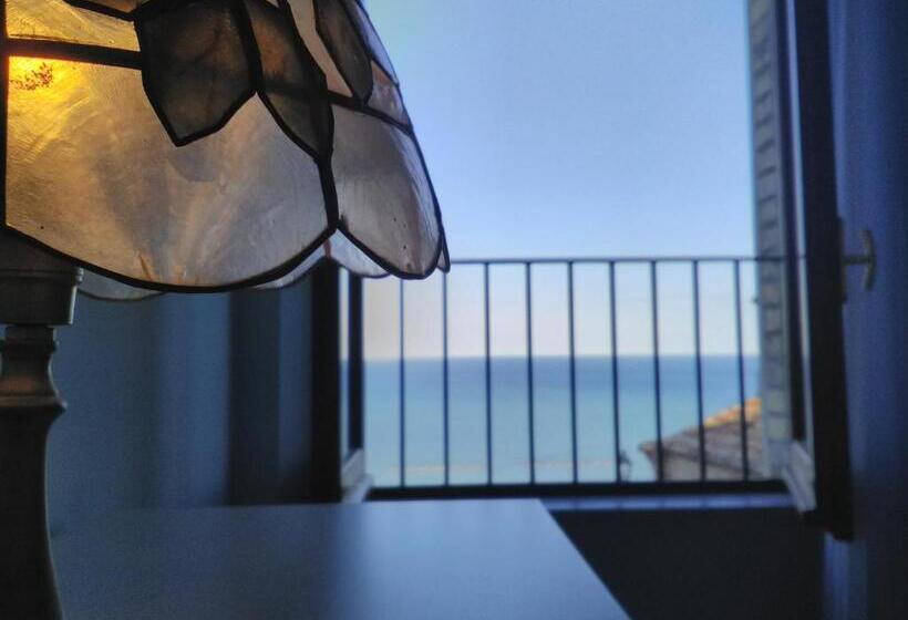 بنسيون La Casa Di Torre Di Palme