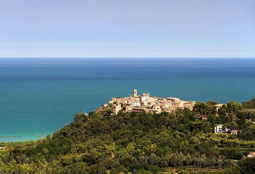 بنسيون La Casa Di Torre Di Palme