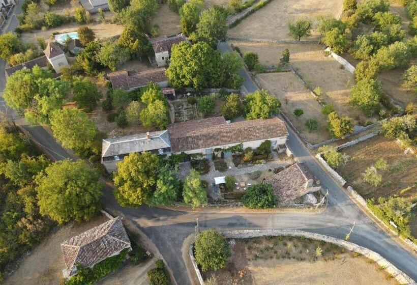 Пансион La Cle D Escamps