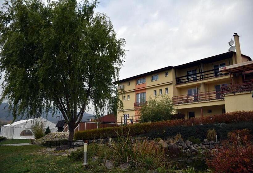 펜션 Penzión Koruna