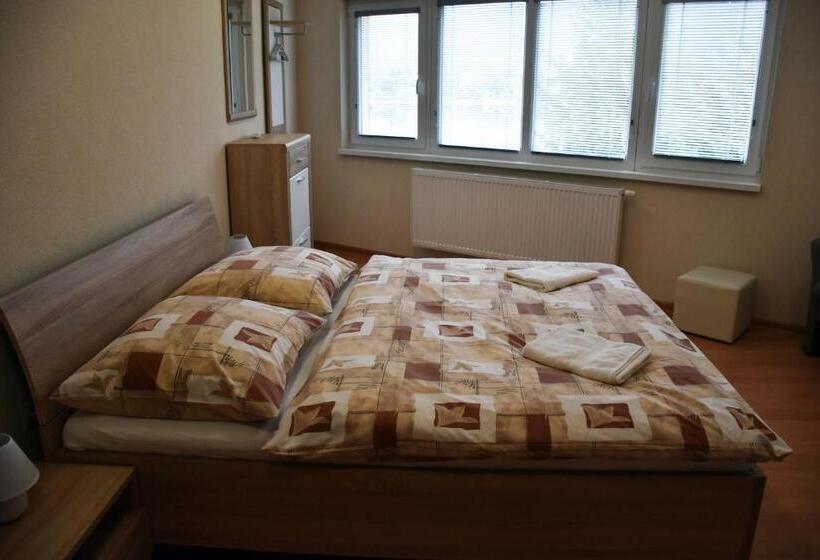 펜션 Penzión Koruna