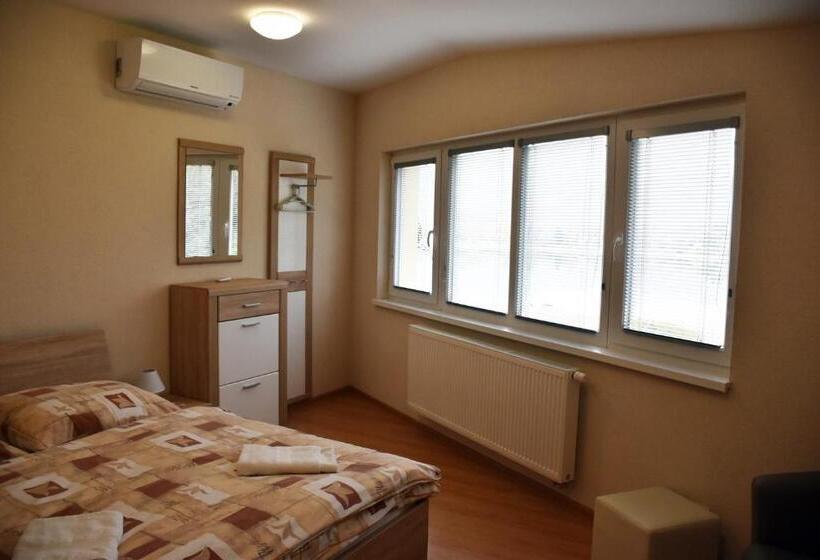 펜션 Penzión Koruna