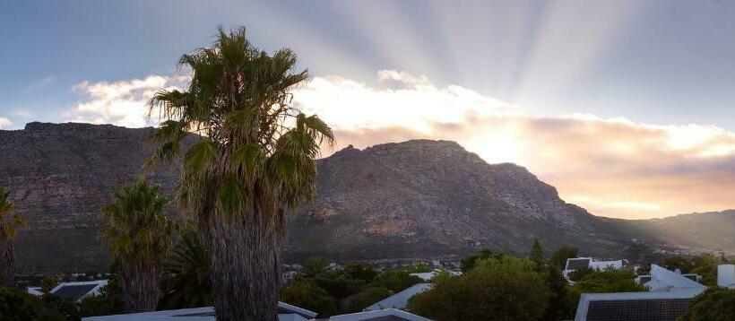 펜션 Pro Moni S Guesthouse