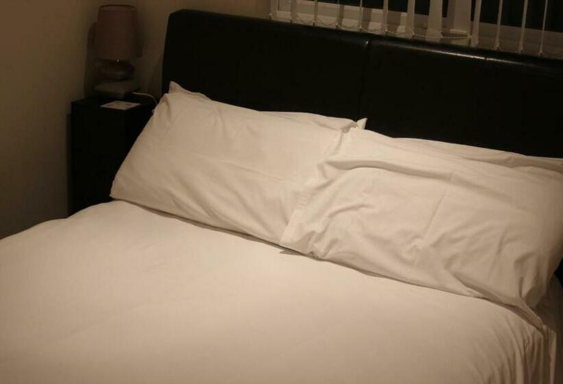 Пансион Seaview Cottage