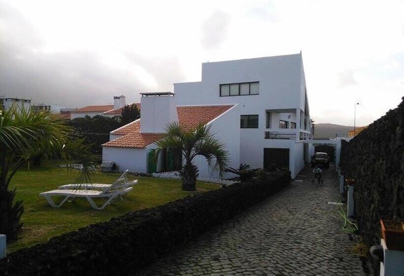 פנסיון Surf & Guest Lorena´s House