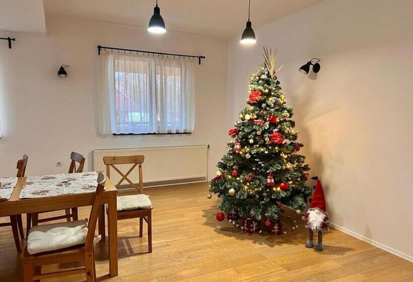 פנסיון Villa Nova