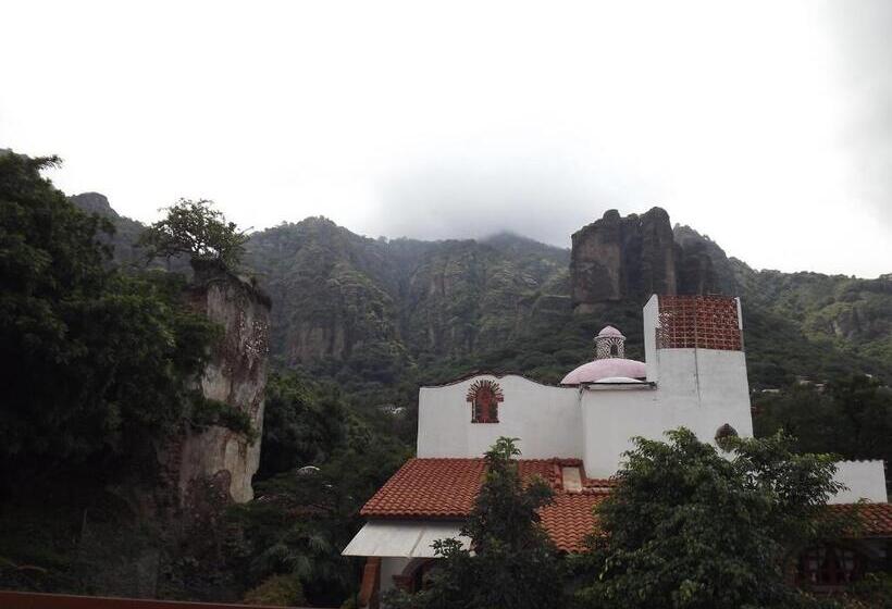 Общежитие Hospedaje San Antonio Tepoztlán