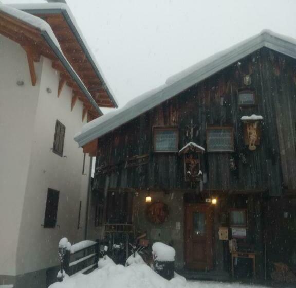 تختخواب و صبحانه Cianbolpin Guesthouse