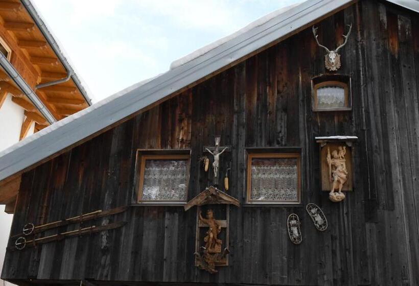 تختخواب و صبحانه Cianbolpin Guesthouse