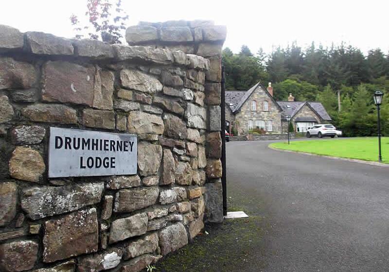 住宿加早餐  Drumhierney Lodge