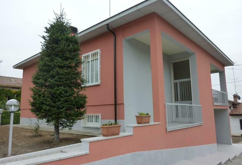 مبيت وإفطار La Casa Dei Nonni