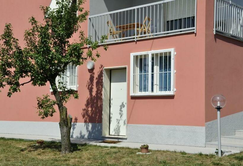 צימר La Casa Dei Nonni