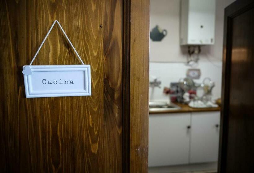 住宿加早餐  La Pausetta