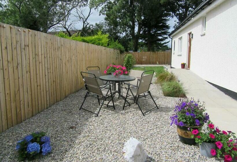 ベッドアンドブレックファースト The Willows