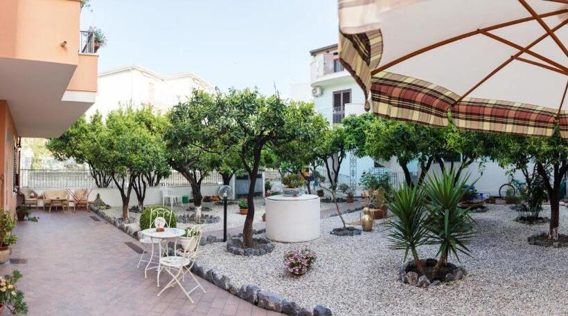 ベッドアンドブレックファースト Villa Dei Mercanti