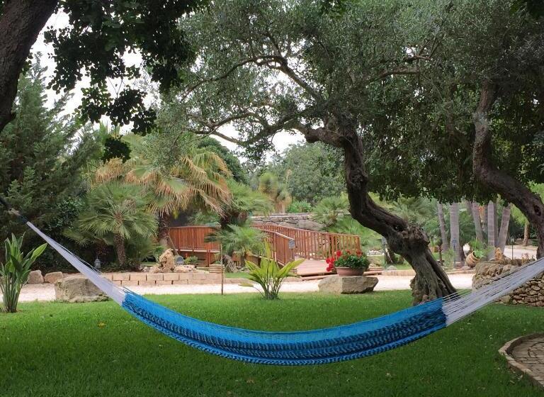 Bed and Breakfast Villa Giulia   Sicilian Luxury Garden