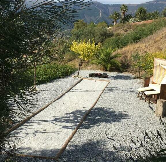 Casa B Bed & Breakfast, Adults Recommended