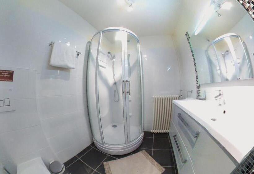 فندق Au Bon Coin