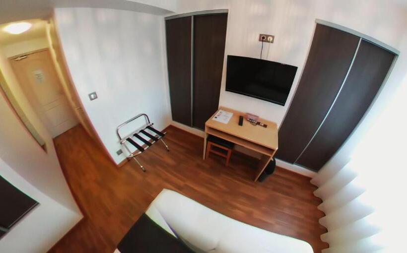 فندق Au Bon Coin