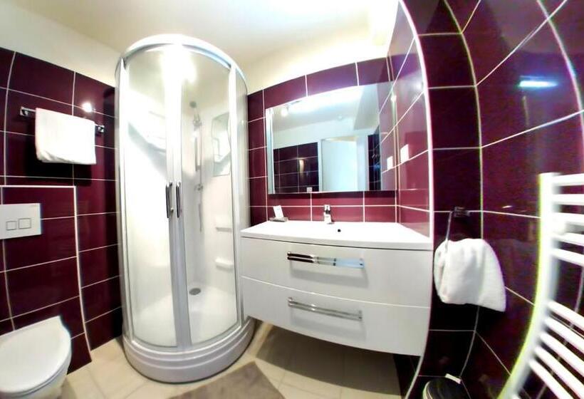 فندق Au Bon Coin