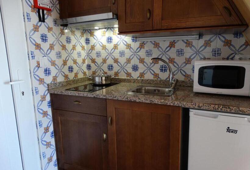 فندق Falésias Da Arrifana