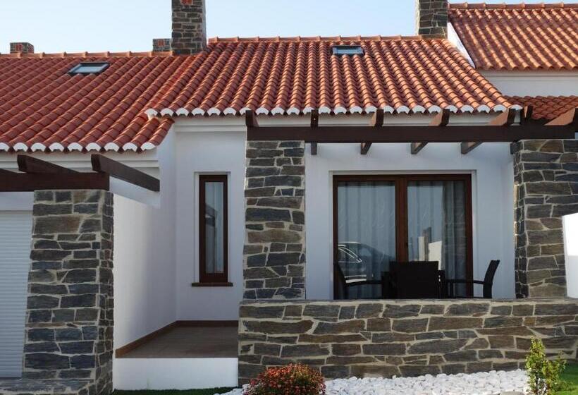 فندق Falésias Da Arrifana