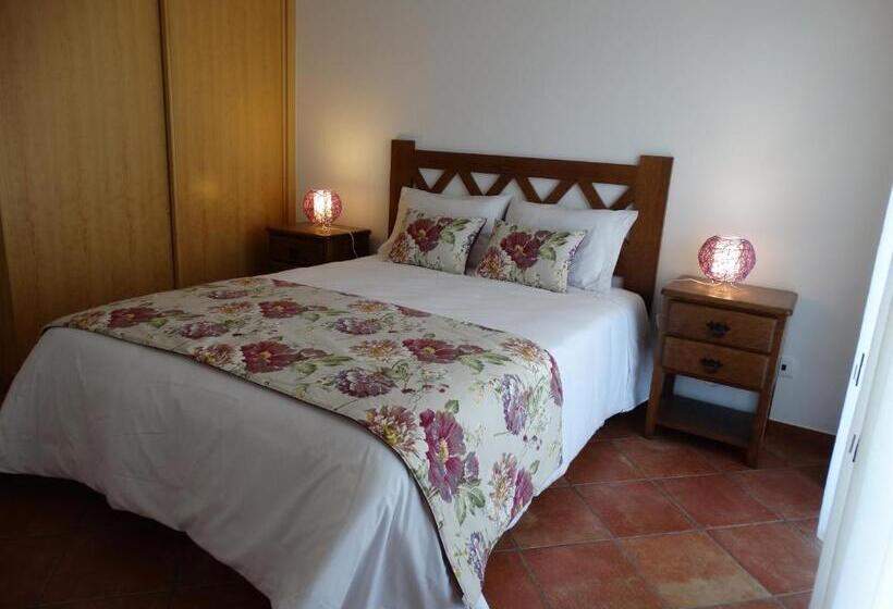 فندق Falésias Da Arrifana