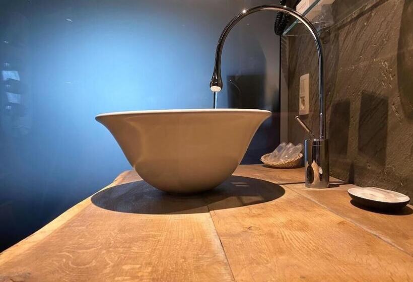 Отель Hôtel Wellness Eau De Roche Durbuy