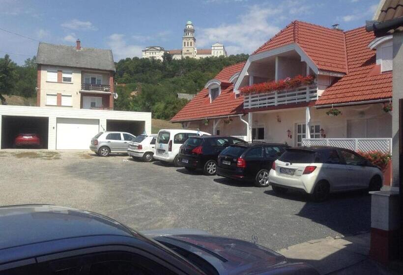 Pannon Panzió Restaurant