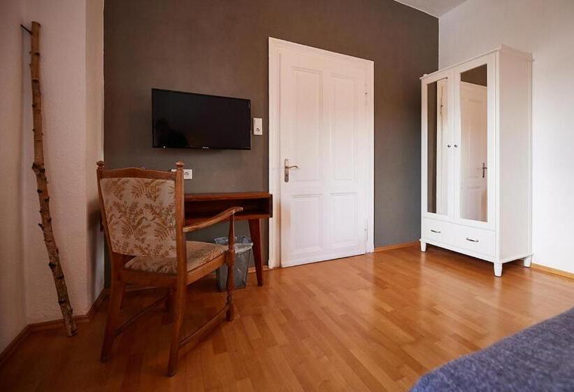 پانسیون Alte Ratsschänke