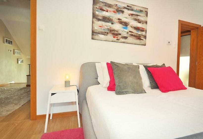 پانسیون Cosy Bedrooms Guest House