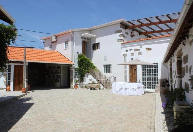 פנסיון Coutorural