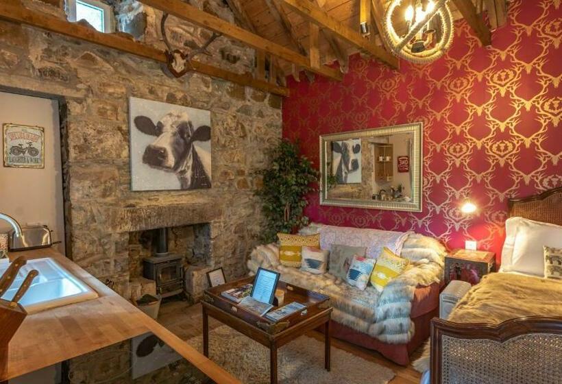 بنسيون Glamping Bothie