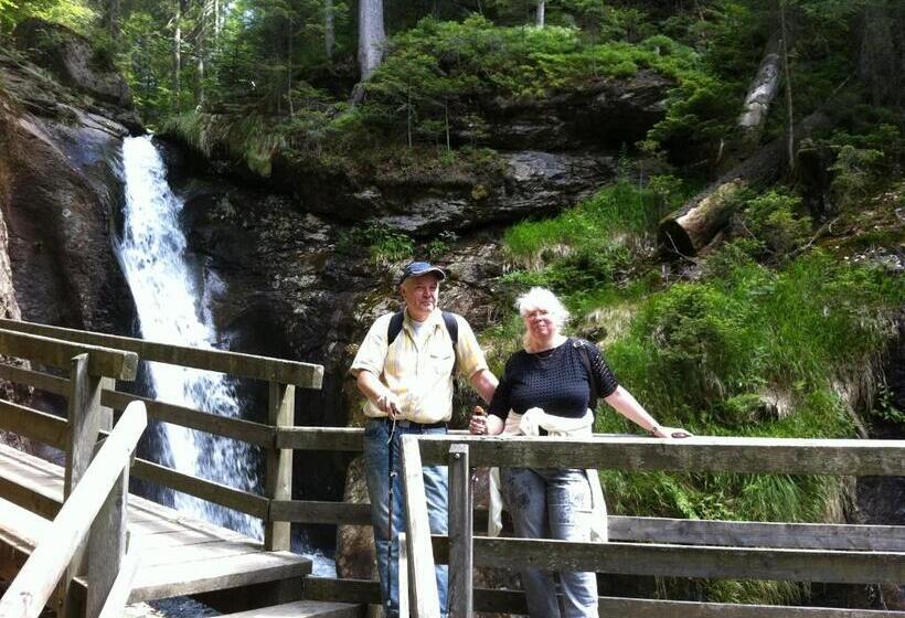 Пансион Gästehaus Biggi