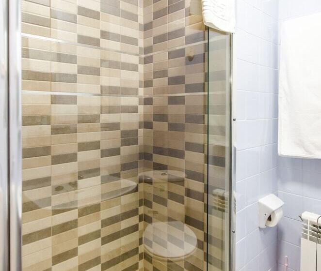 بنسيون Hostal La Pastora