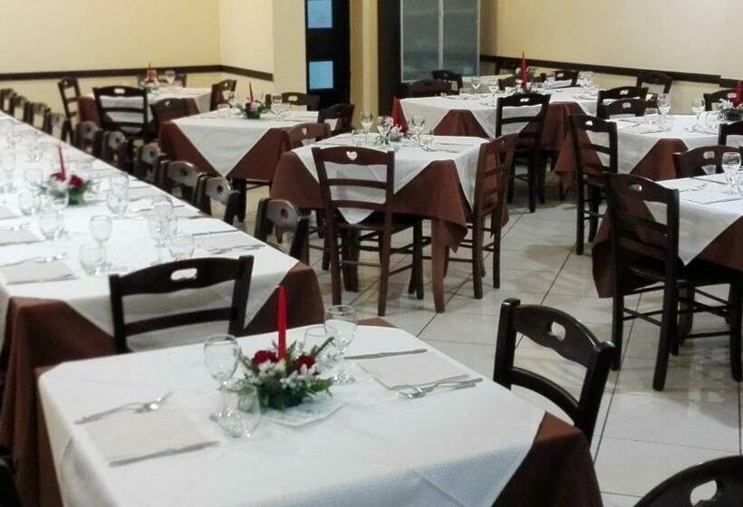 Пансион Incontro Montoro Guest House & Restaurant