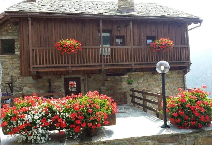 פנסיון Le Petit Coeur