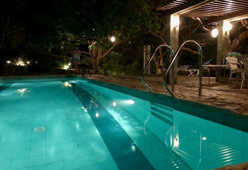 بنسيون Modern Room With Beautiful Pool