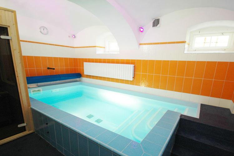 پانسیون Myslivna