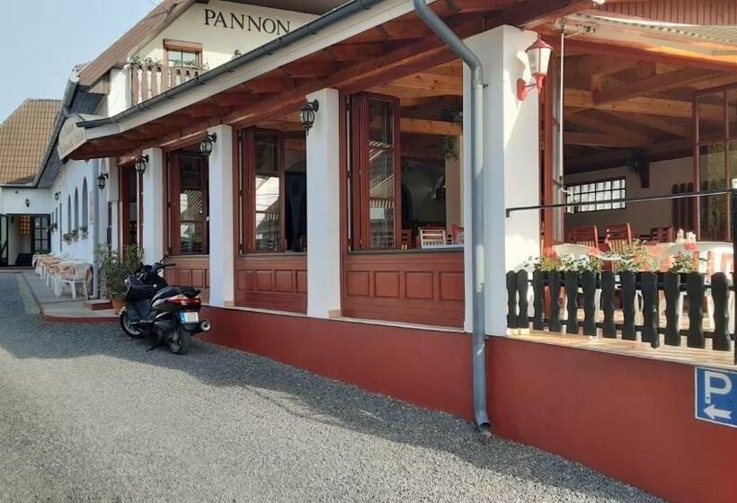 Pannon Panzió Restaurant