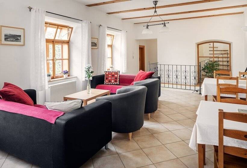 פנסיון Penzion Oloffson