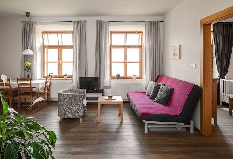 פנסיון Penzion Oloffson