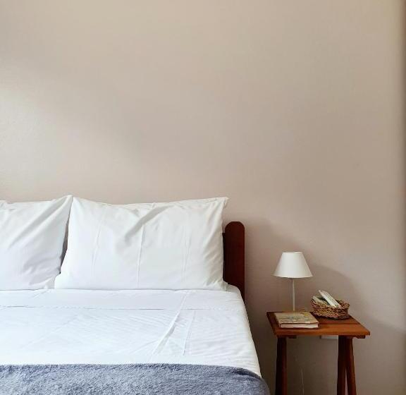 ペンション Pousada Figueira