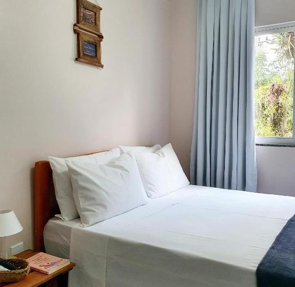 ペンション Pousada Figueira