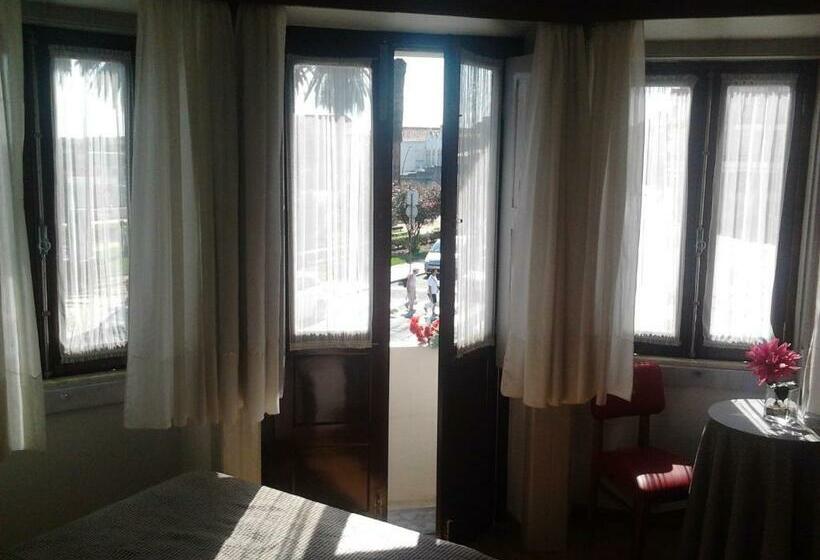 Пансион Residência Aviz