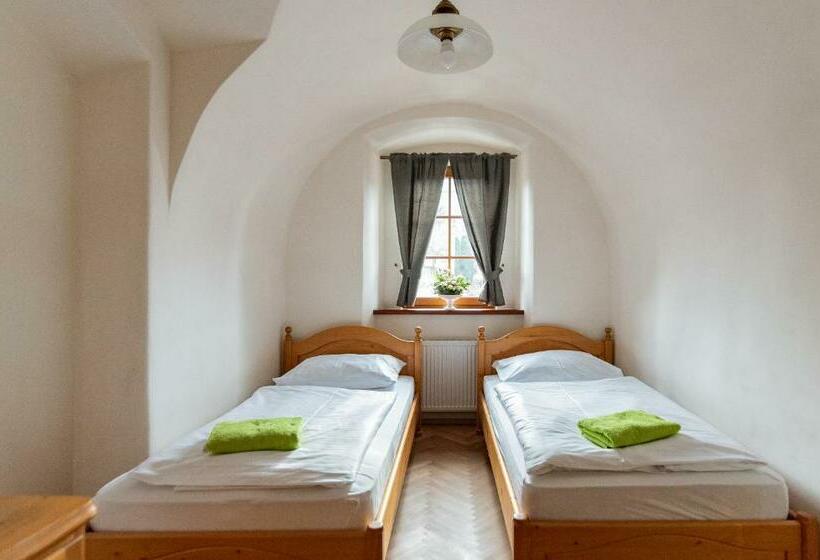 膳宿费 Restaurace A Penzion Stará Pošta