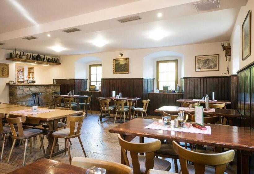 膳宿费 Restaurace A Penzion Stará Pošta