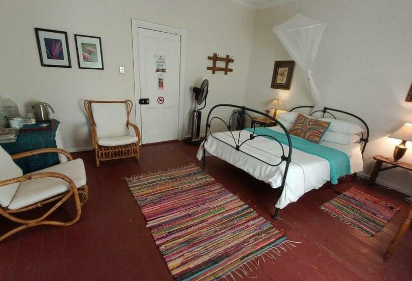 פנסיון Room @ Irissa Sanctuary