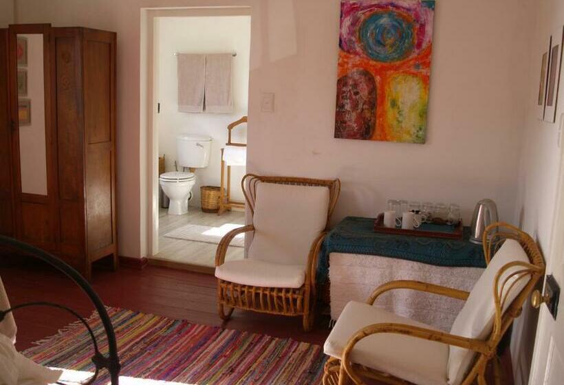 פנסיון Room @ Irissa Sanctuary