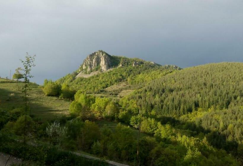 פנסיון Semana Guesthouse